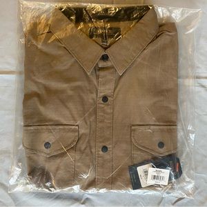 Roark Campover Shirt Size: Small